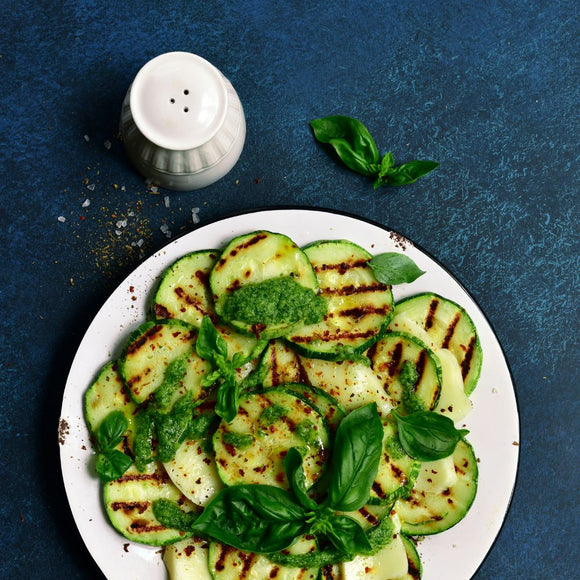 Salade de courgettes grillees au tahin